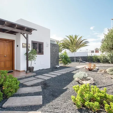 Kodotoma Шале Яйса